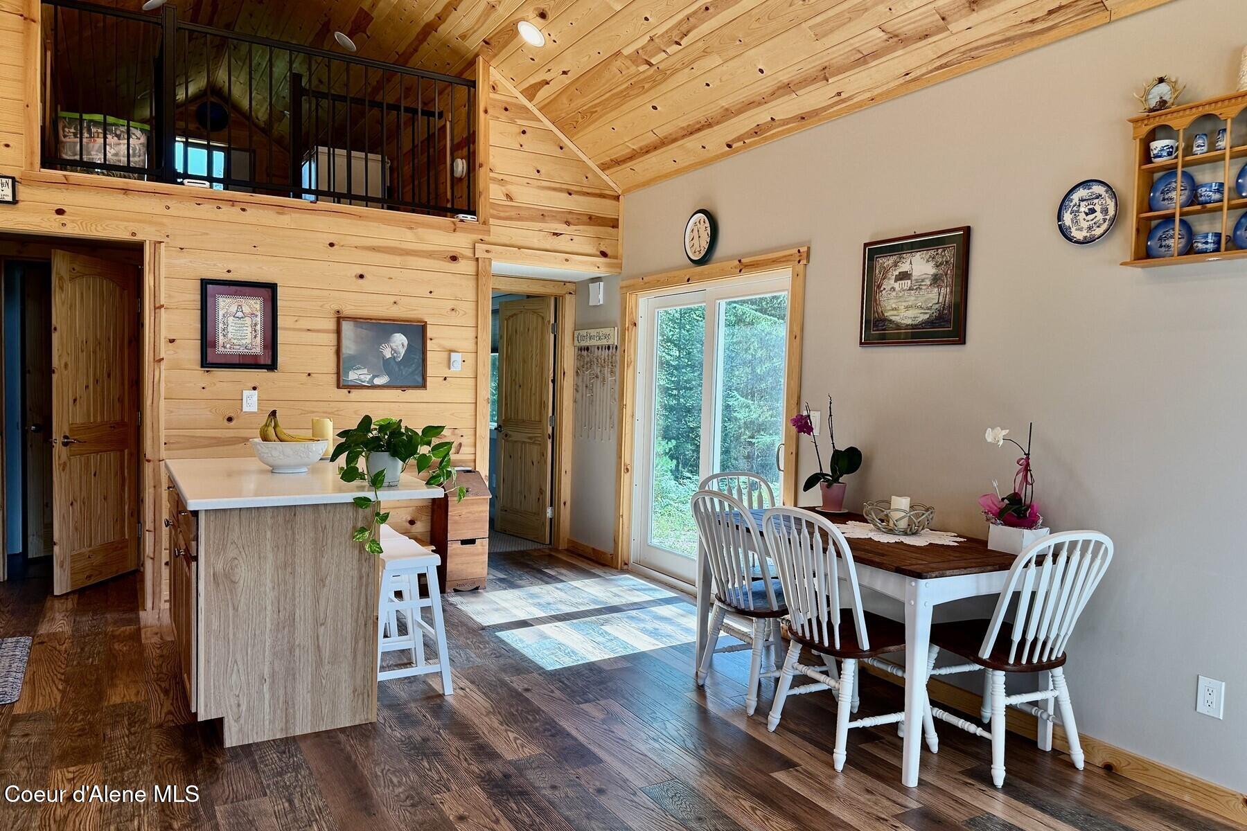 521 Magpie Lane Sandpoint, ID 83864 - Photo 56 of 84 Center Island