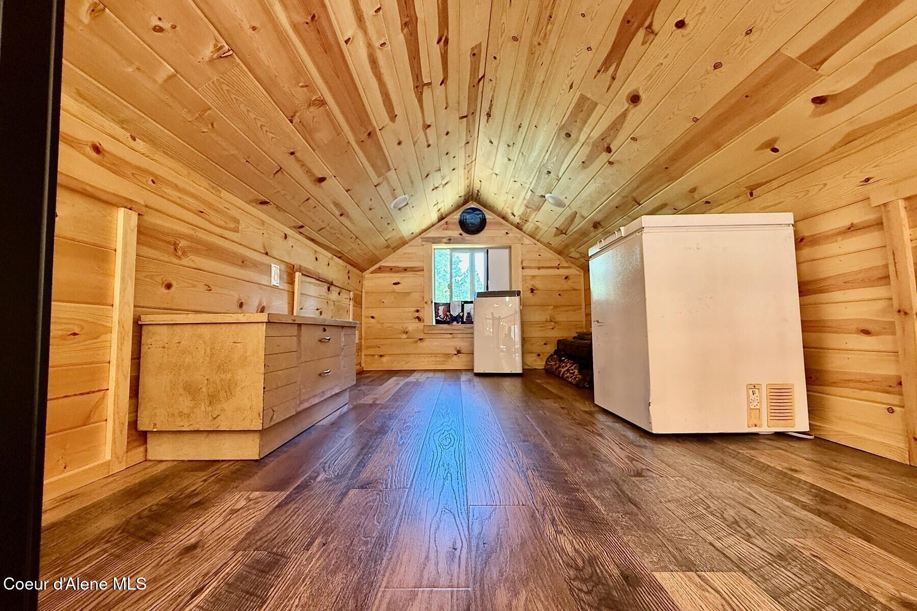 521 Magpie Lane Sandpoint, ID 83864 - Photo 60 of 84 Loft Area