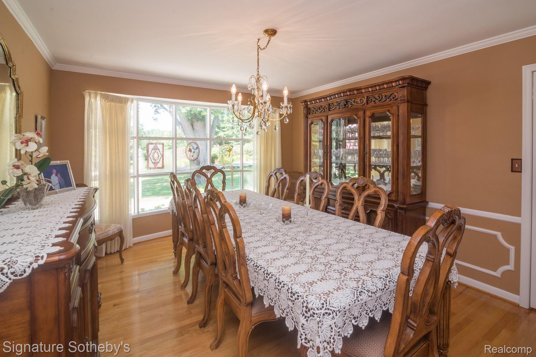 172 Chesterfield Road Bloomfield Hills, MI 48304 - Photo 6 of 98 072_69.jpg Another view of formal dining room with large window in front of home