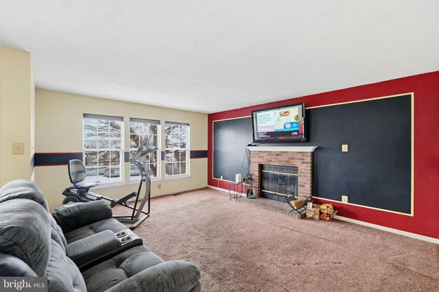 $525,000 | 1008 Inkberry Way, Frederick, MD 21703