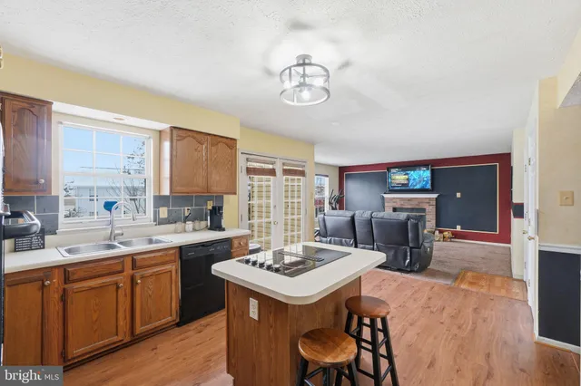 $525,000 | 1008 Inkberry Way, Frederick, MD 21703