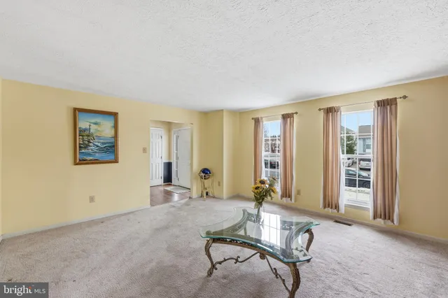 $525,000 | 1008 Inkberry Way, Frederick, MD 21703