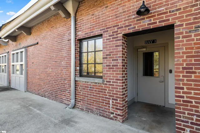 $250,000 | 806 Green Avenue, Unit 209, Greenville, SC 29605