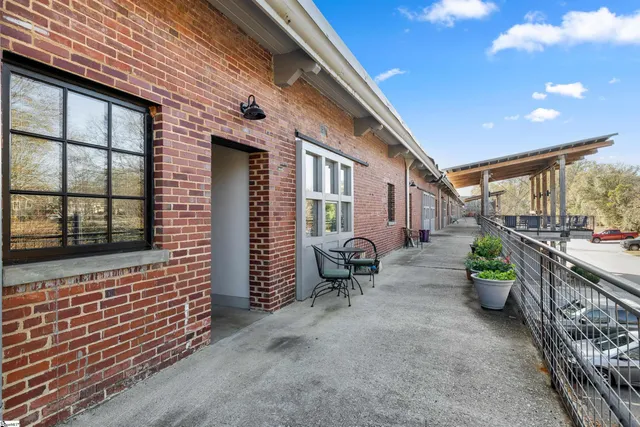 $250,000 | 806 Green Avenue, Unit 209, Greenville, SC 29605