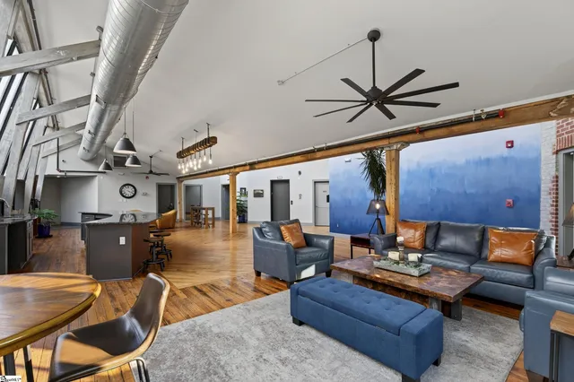 $250,000 | 806 Green Avenue, Unit 209, Greenville, SC 29605