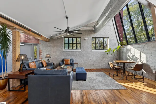 $250,000 | 806 Green Avenue, Unit 209, Greenville, SC 29605