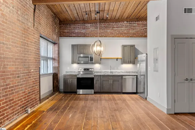 $250,000 | 806 Green Avenue, Unit 209, Greenville, SC 29605