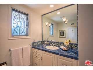 234 South Rimpau Boulevard Los Angeles, CA 90004 - Photo 34 of 53