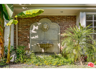 234 South Rimpau Boulevard Los Angeles, CA 90004 - Photo 7 of 53