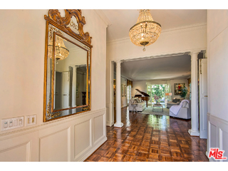 234 South Rimpau Boulevard Los Angeles, CA 90004 - Photo 8 of 53