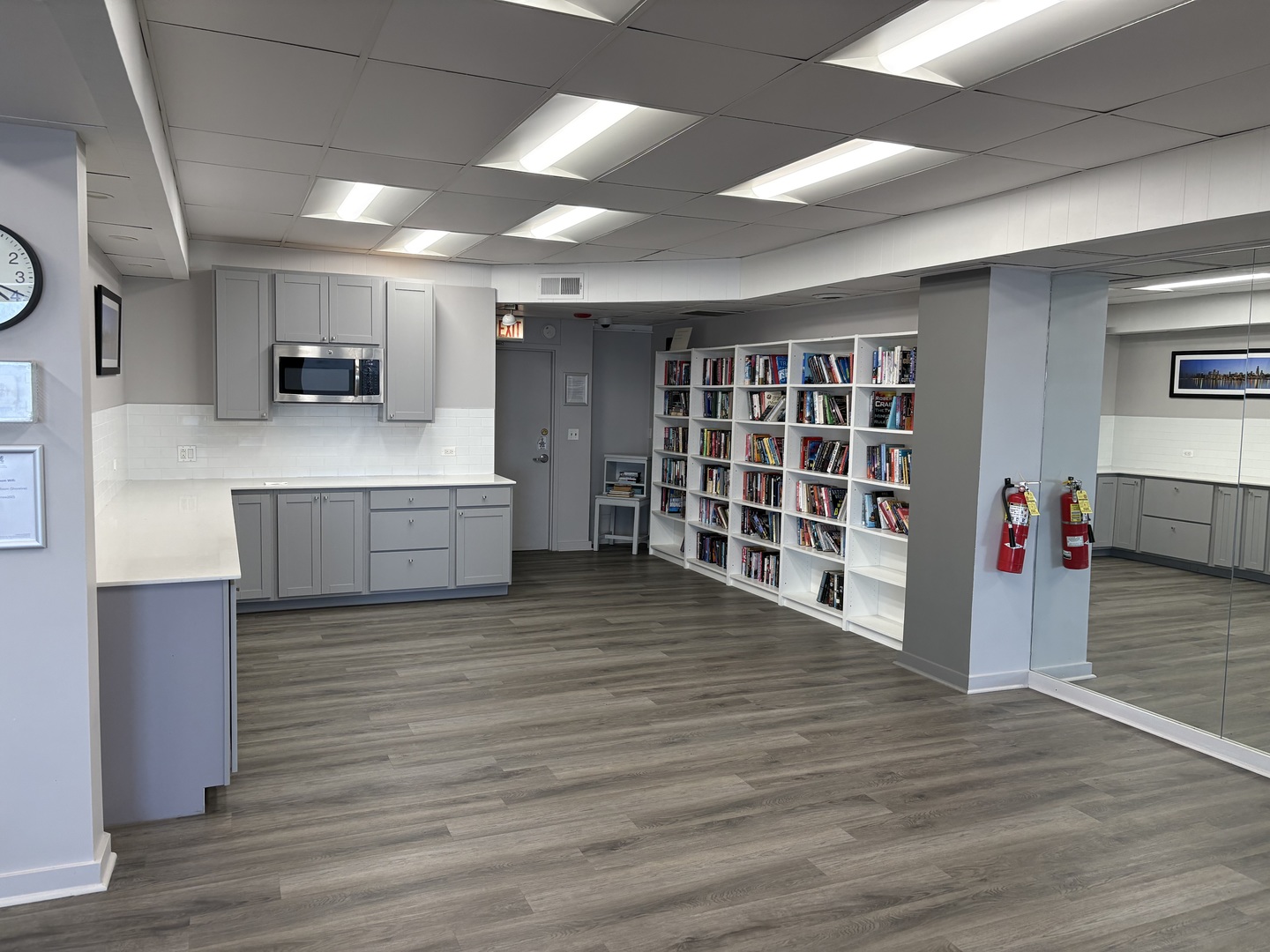 6301 North Sheridan Road, Unit 9M Chicago, IL 60660 - Photo 20 of 23