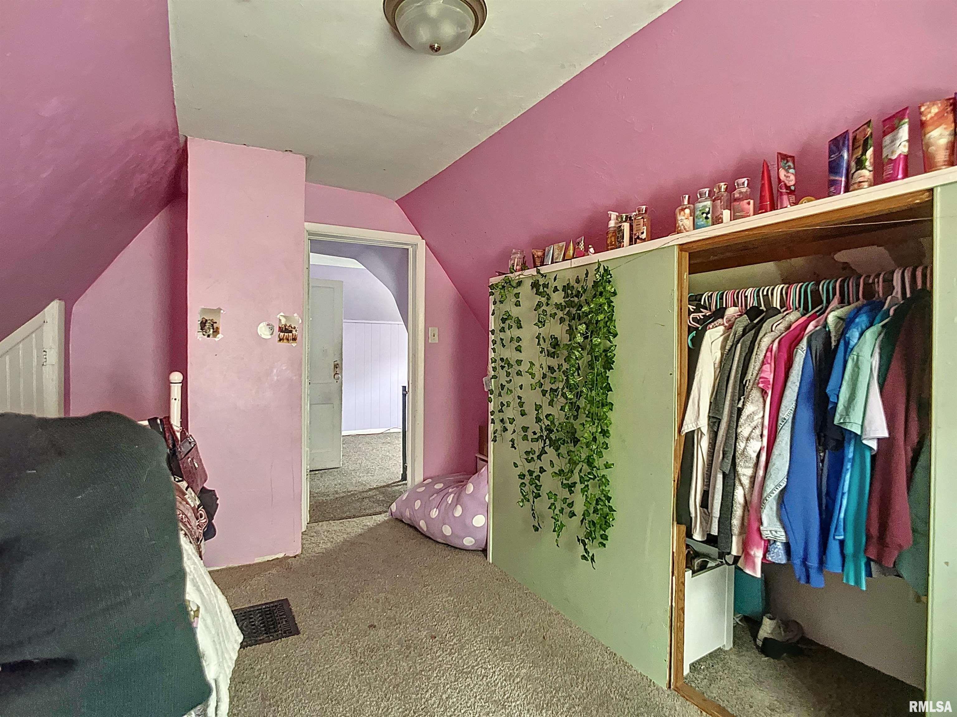 2420 4th Street Moline, IL 61265 - Photo 20 of 25 Gallery Image 20
