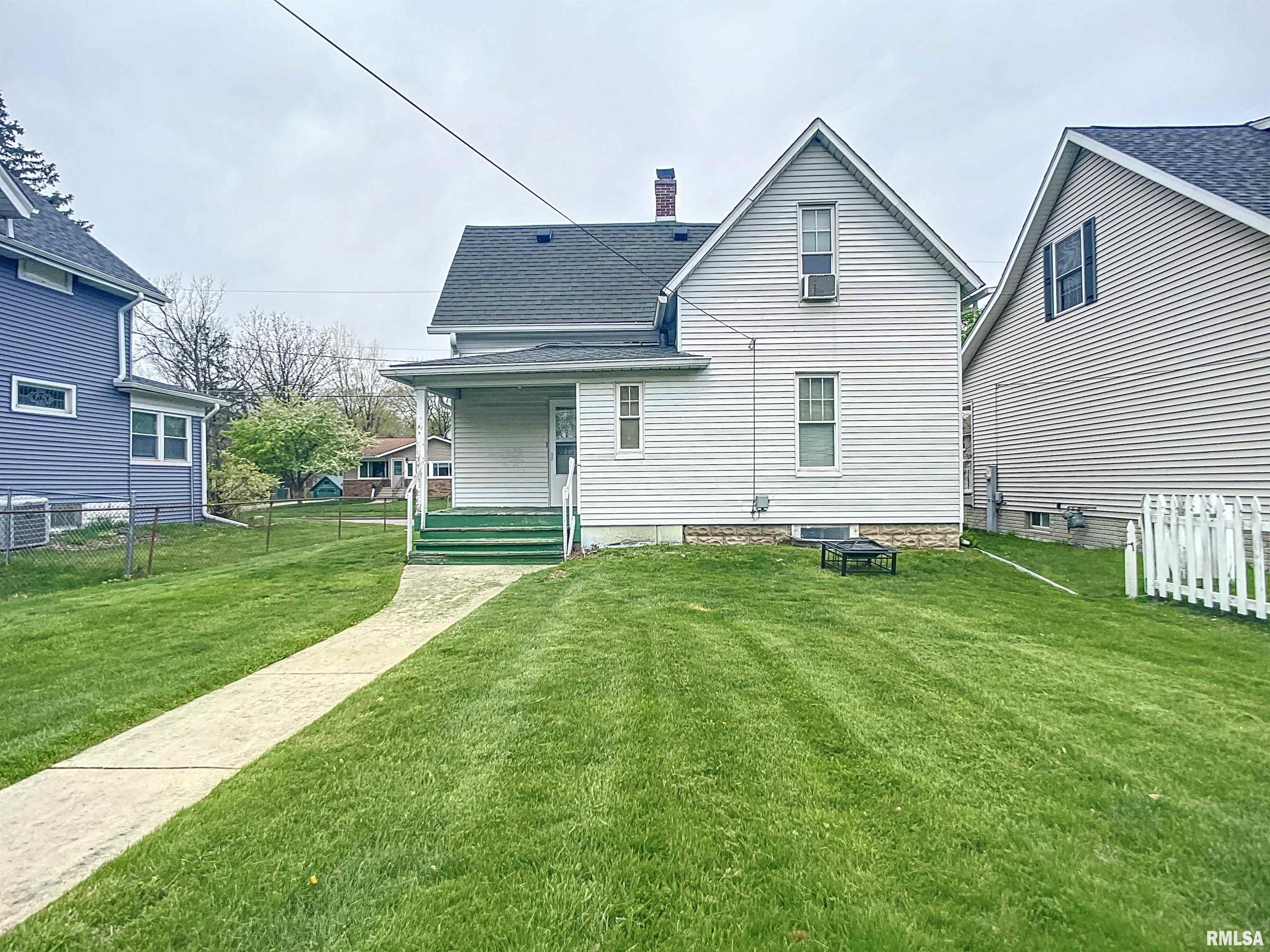 2420 4th Street Moline, IL 61265 - Photo 24 of 25 Gallery Image 24