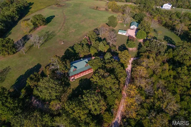 $1,350,000 | 174 Last Resort Road, Galena, MO 65656