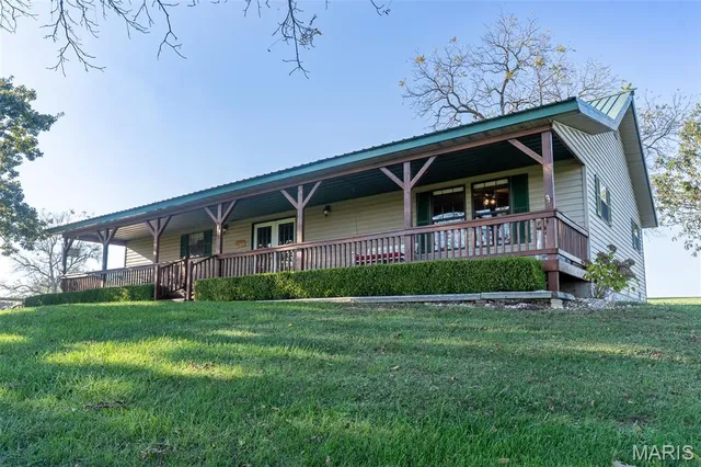 $1,350,000 | 174 Last Resort Road, Galena, MO 65656