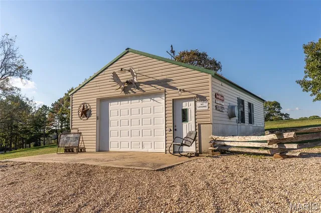 $1,350,000 | 174 Last Resort Road, Galena, MO 65656