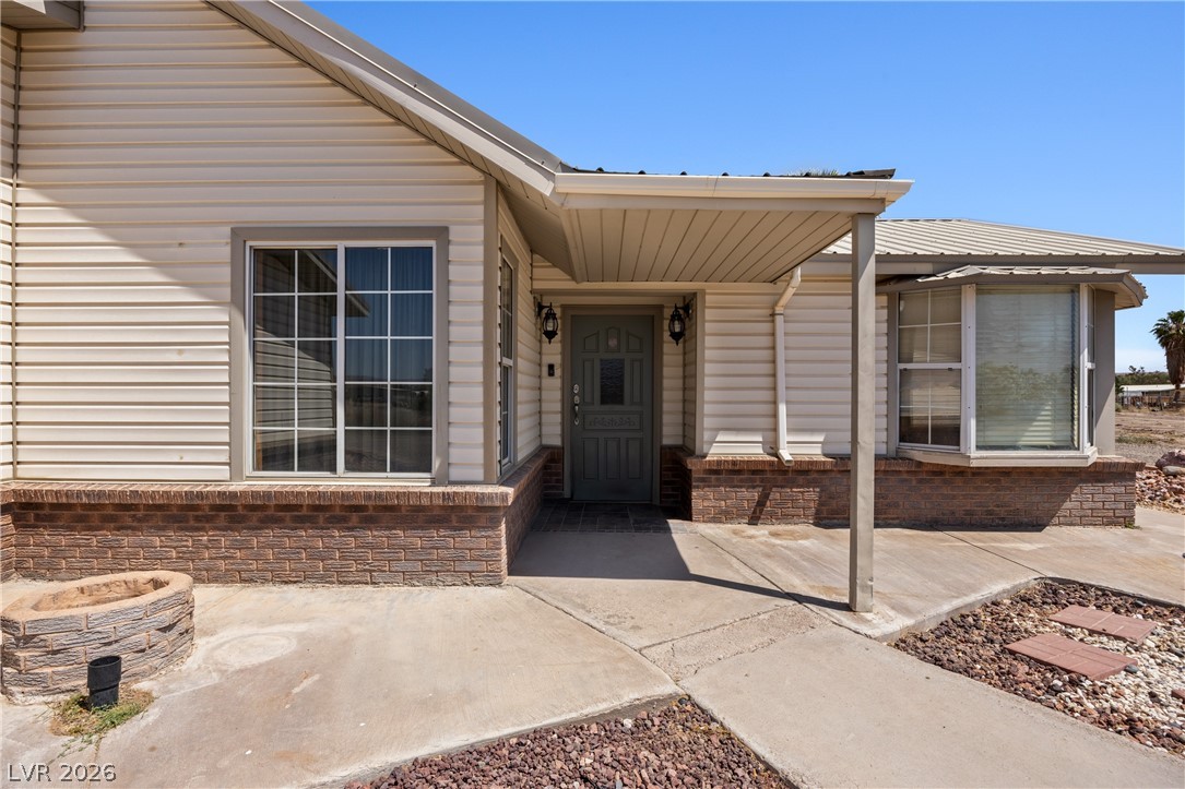 750 Leming Avenue Overton, NV 89040 - Photo 9 of 82 This charming home offers inviting curb appeal with a welcoming entry.