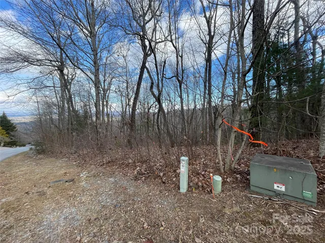 $225,000 | 108 Fawncrest Court, Unit 51R, Flat Rock, NC 28731