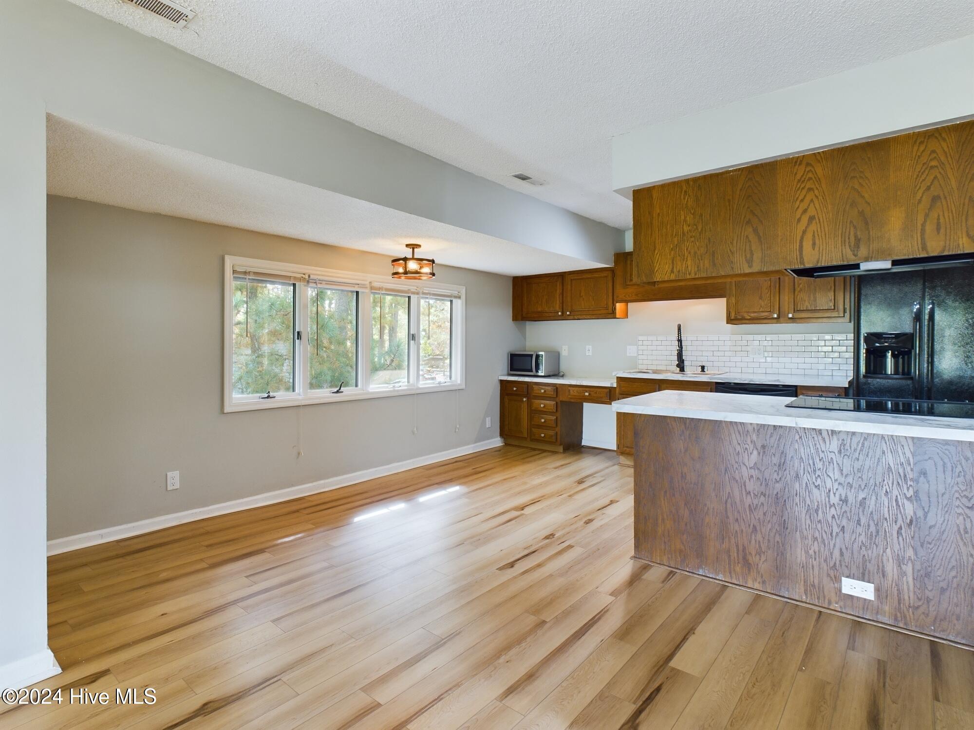 602 Dover Street Southern Pines, NC 28387 - Photo 12 of 49 CAM04094G0-PR0027-STILL013