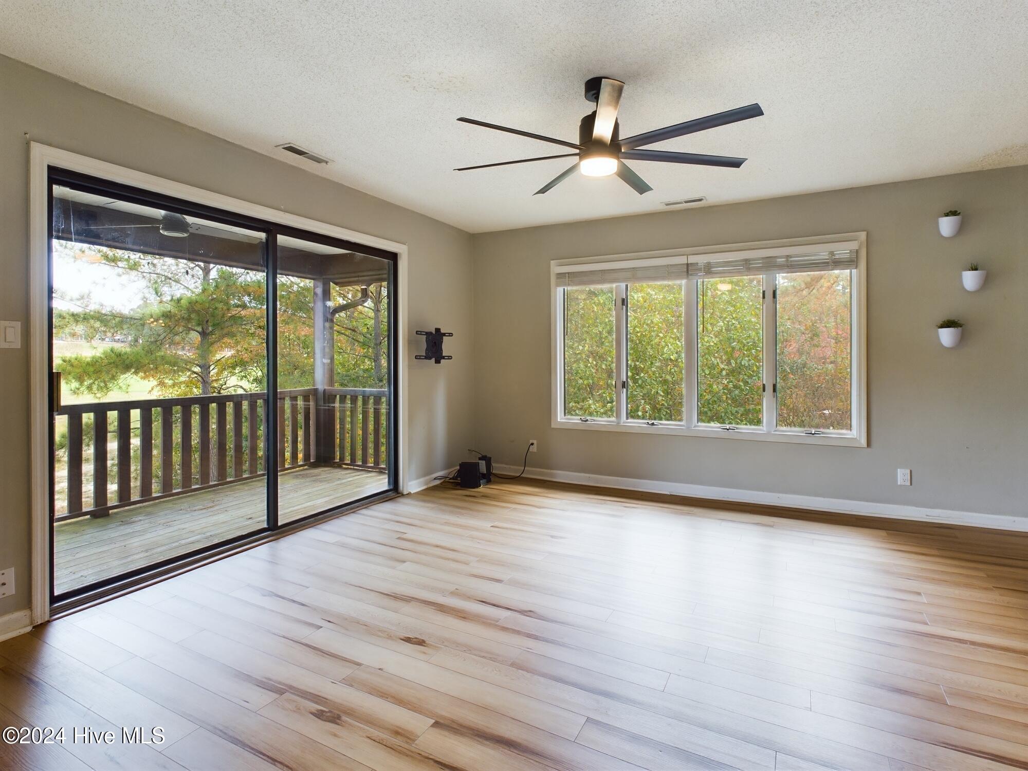 602 Dover Street Southern Pines, NC 28387 - Photo 7 of 49 CAM04094G0-PR0027-STILL009