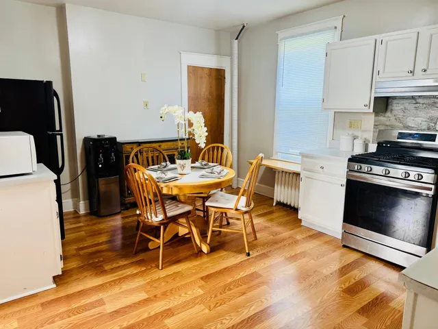 $218,900 | 371 Sherburne Avenue, St. Paul, MN 55103