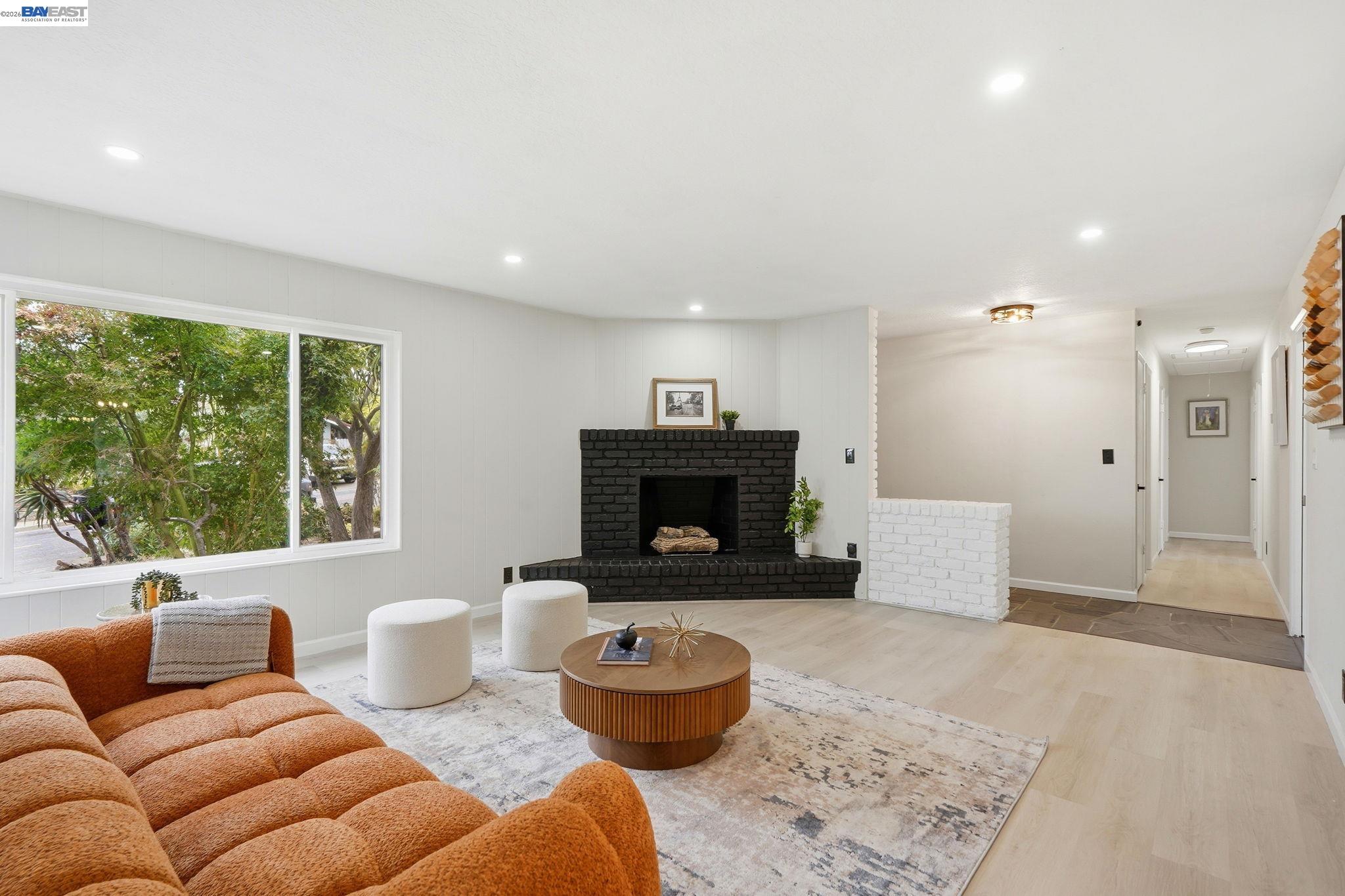92 Welle Road Crockett, CA 94525 - Photo 8 of 54