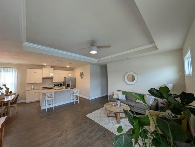 $2,100 | 1750 Southwest 246th Drive, Newberry, FL 32669