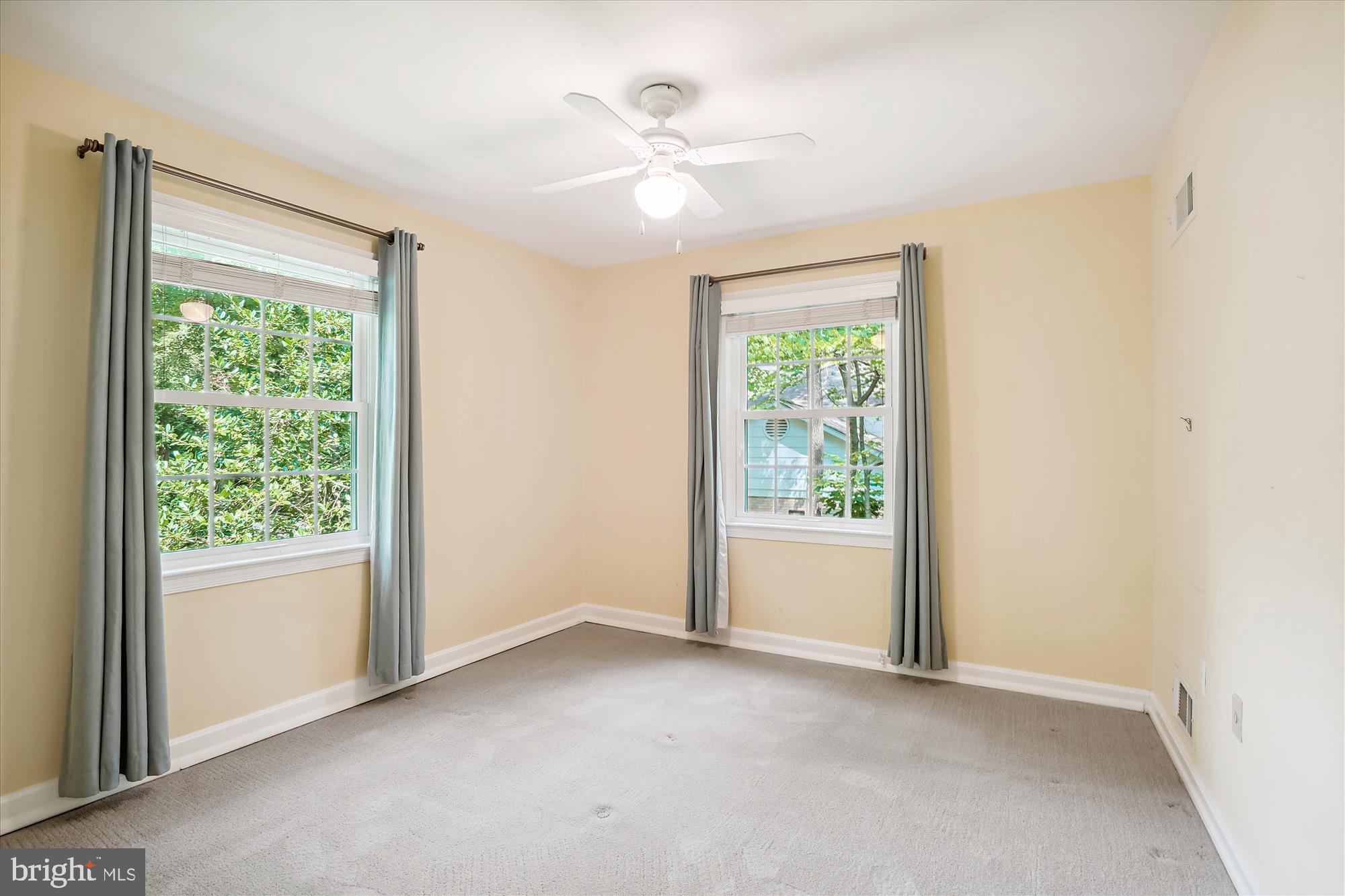 12123 Stirrup Road Reston, VA 20191 - Photo 25 of 53 2nd Bedroom
