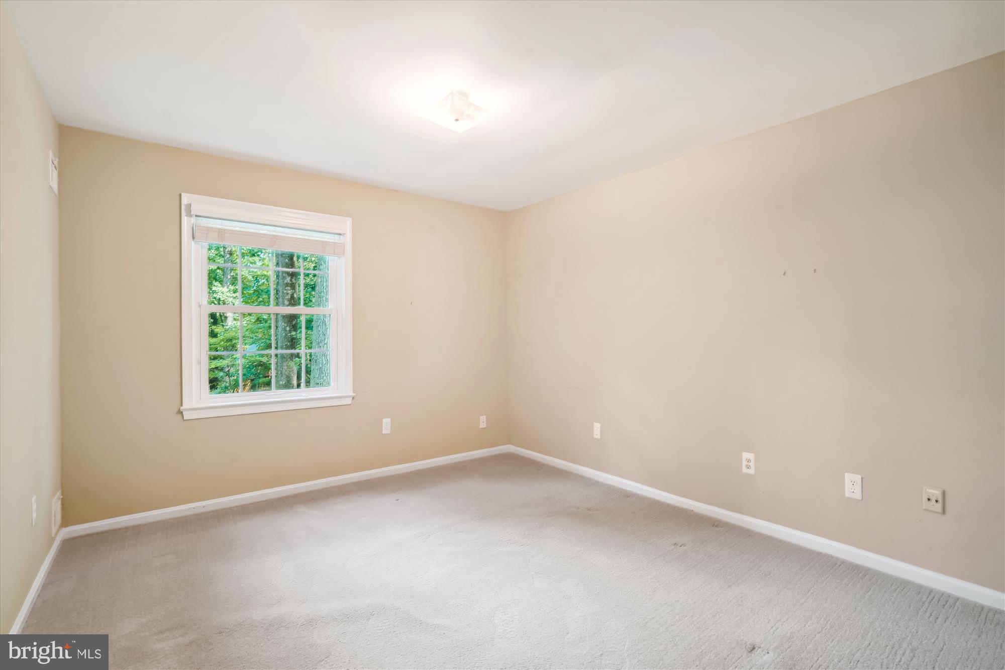 12123 Stirrup Road Reston, VA 20191 - Photo 29 of 53 4th Bedroom