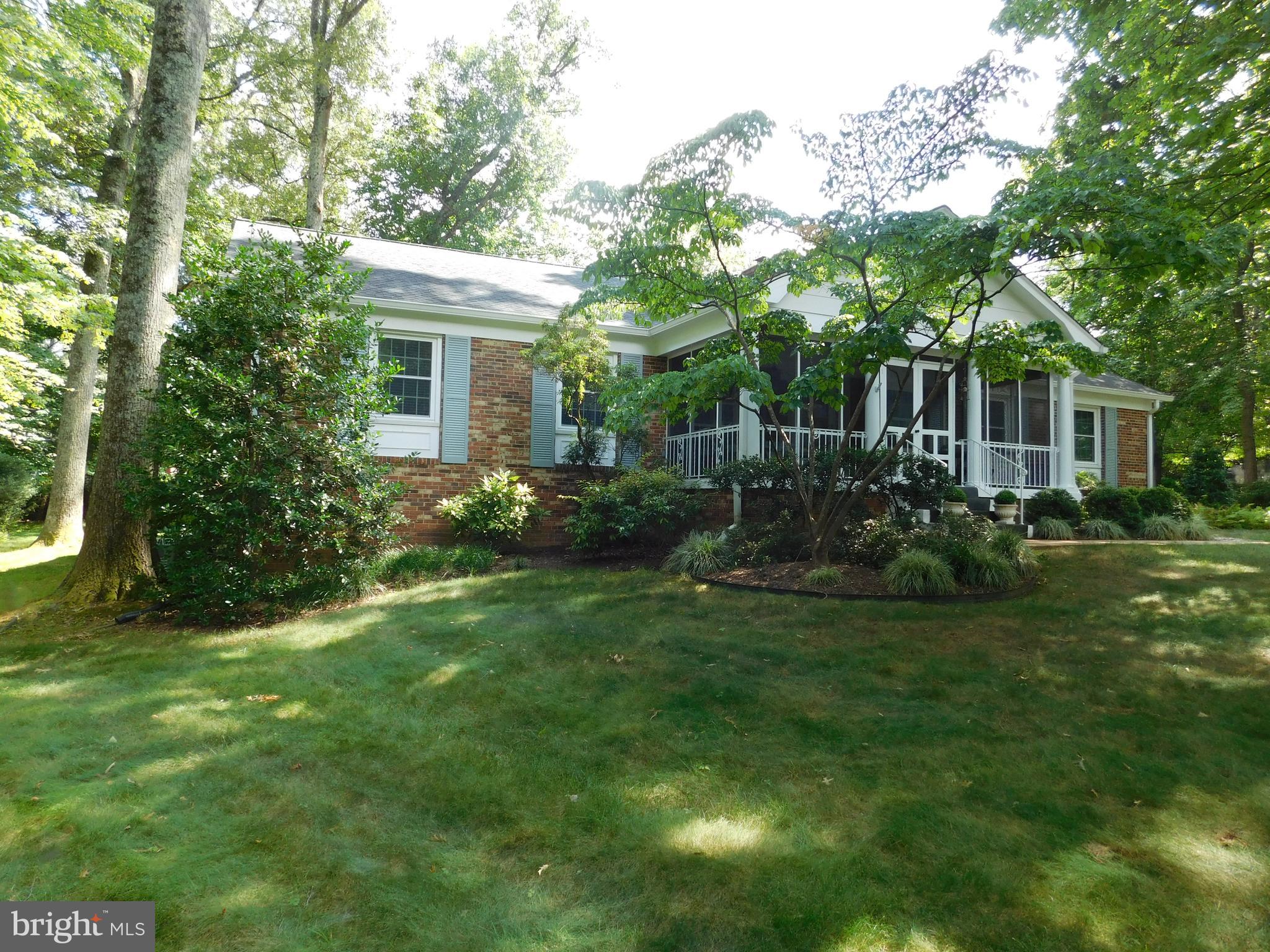 12123 Stirrup Road Reston, VA 20191 - Photo 45 of 53 Nicest grass in the neighborhood.