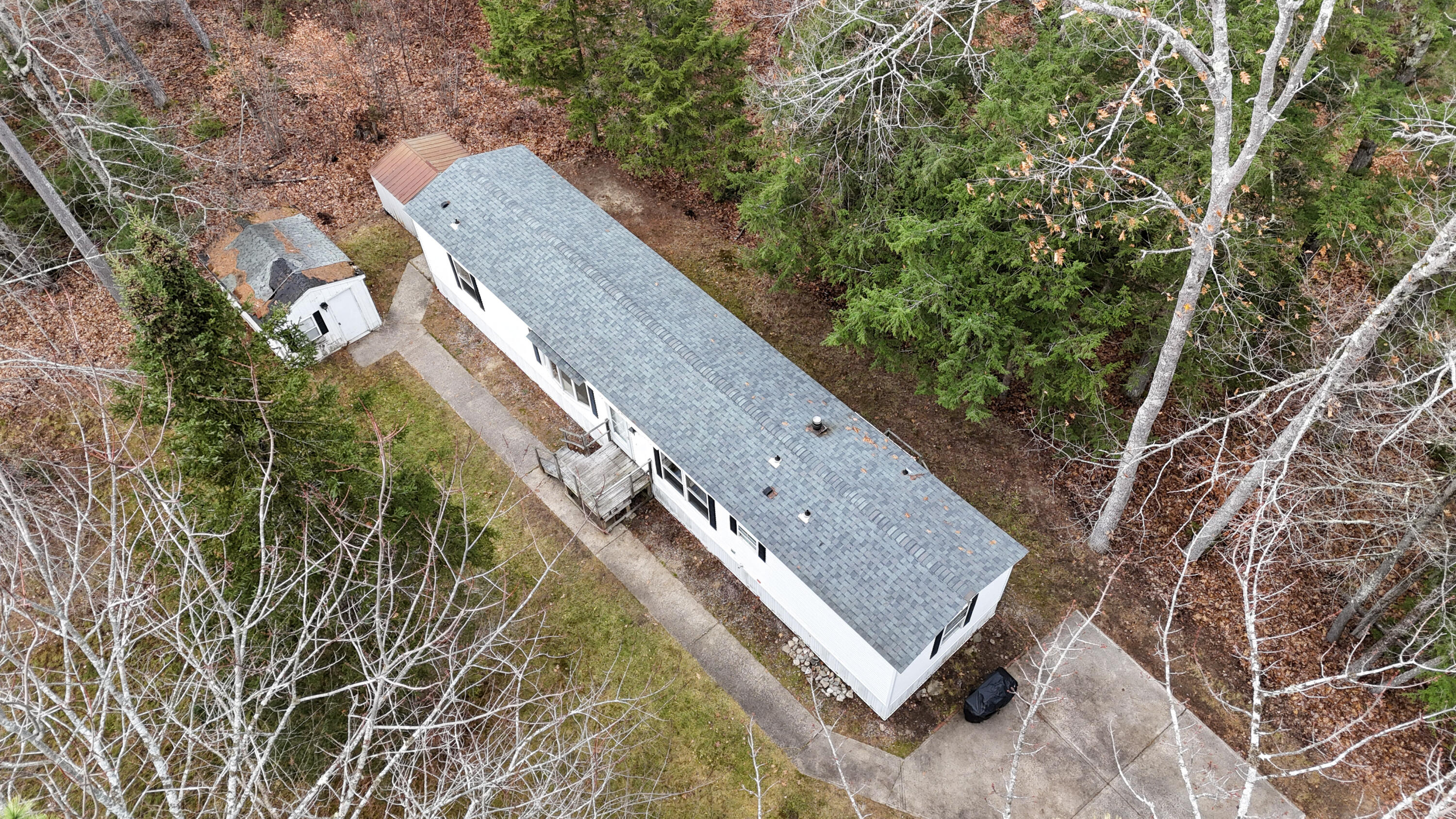9 Carroll Avenue Standish, ME 04084 - Photo 4 of 18 7-DJI_20251114135107_0267_D