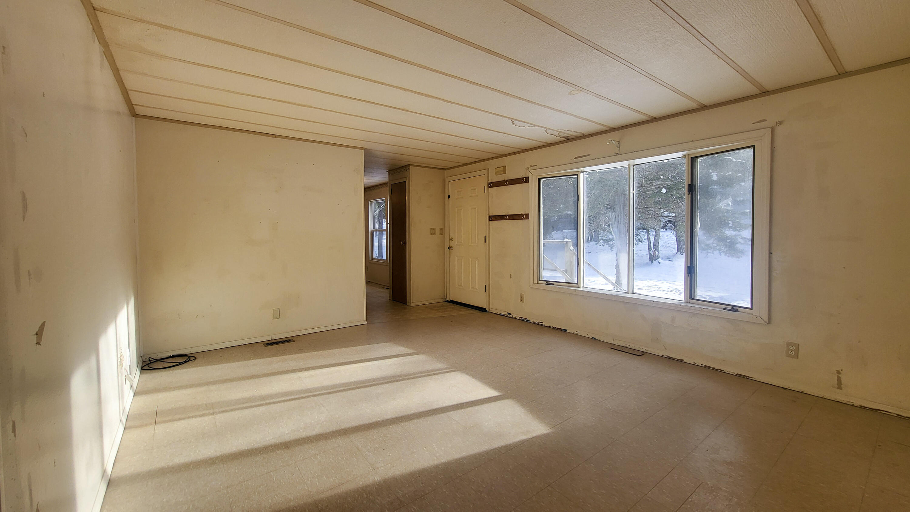 9 Carroll Avenue Standish, ME 04084 - Photo 7 of 18 1-20251209_135813