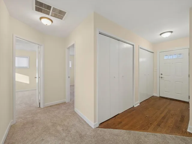 $2,600 | 115 West Helen Road, Palatine, IL 60067