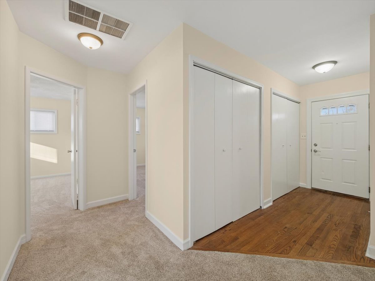 115 West Helen Road Palatine, IL 60067 - Photo 2 of 16 a view of empty room