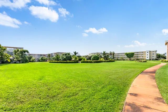 a view of building with outdoor space