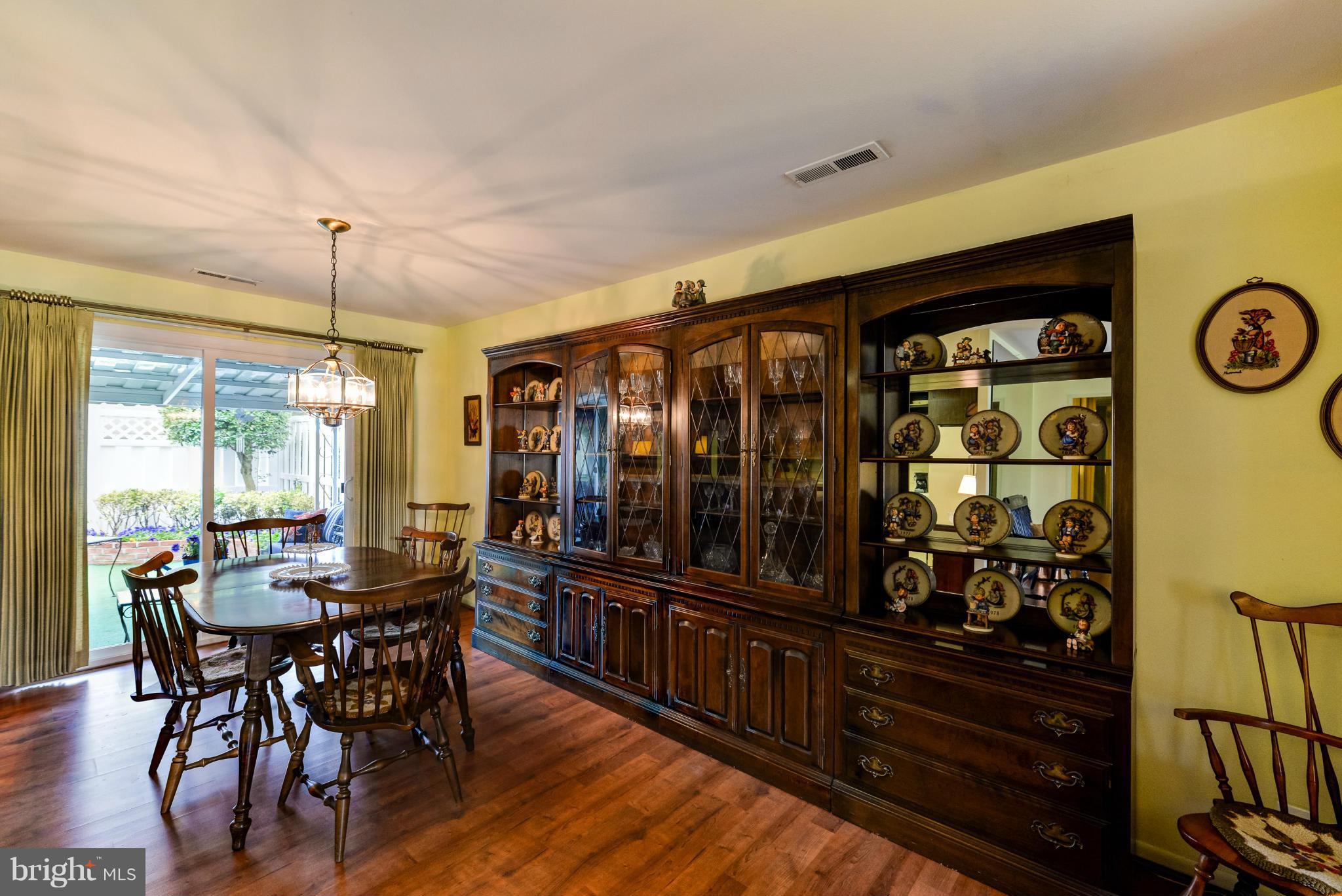 3668 Edelmar Terrace, Unit 118B Silver Spring, MD 20906 - Photo 4 of 27 Dining Room