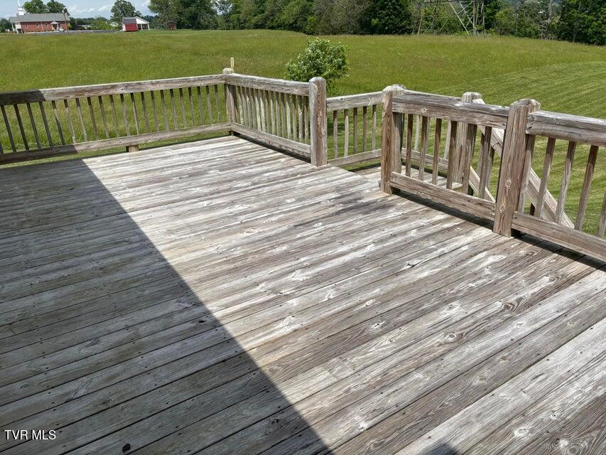 114 Robertson Creek Road Bulls Gap, TN 37711 - Photo 16 of 16 114 deck