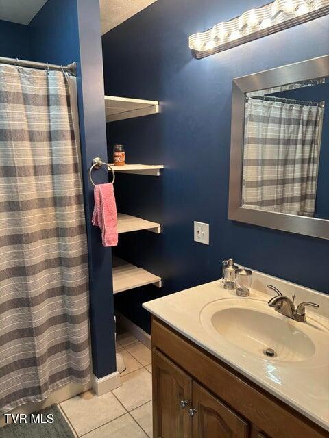 114 Robertson Creek Road Bulls Gap, TN 37711 - Photo 9 of 16 114 bth 2