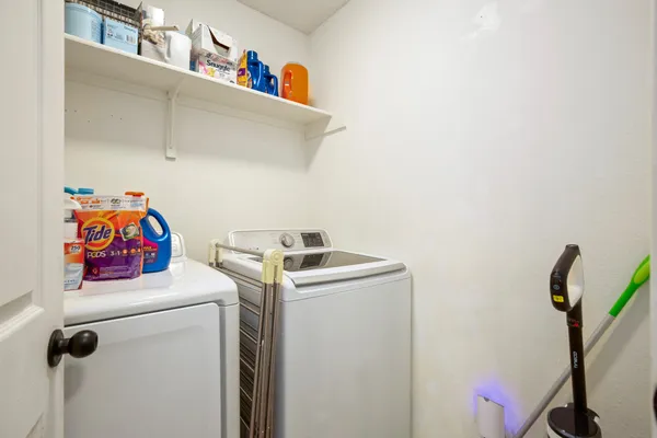 $2,200 | 13803 Randalstone Drive, Pflugerville, TX 78660