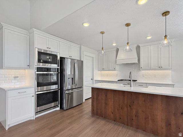620 South Riverside Way South Weber, UT 84405 - Photo 8 of 31