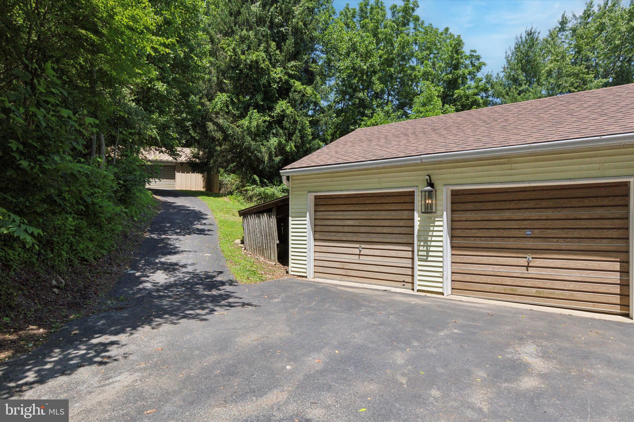 980 Creek Road Downingtown, PA 19335 - Photo 29 of 35 Gallery Image 29
