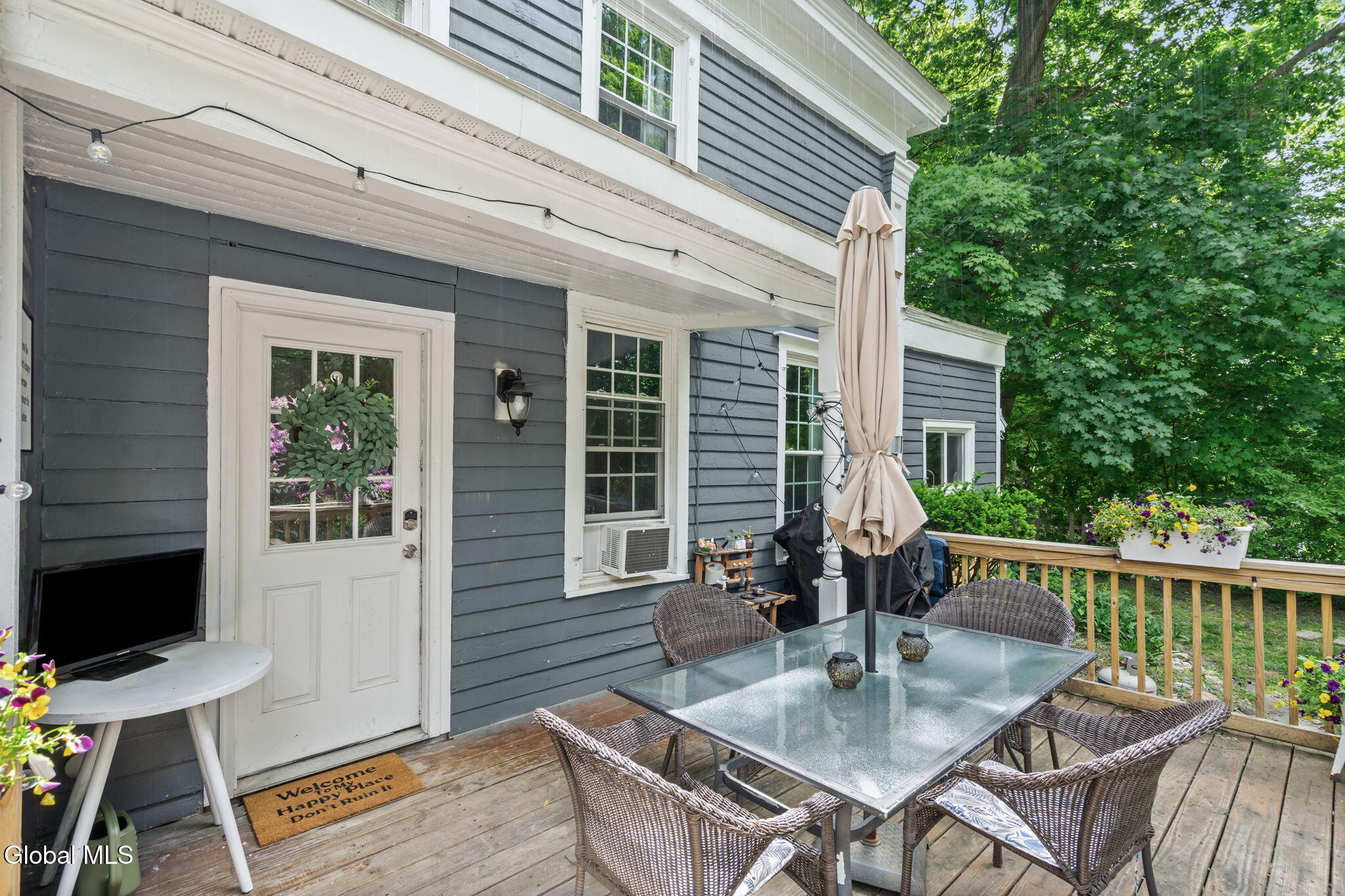 190 Spring Avenue Troy, NY 12180 - Photo 36 of 41 4-web-or-mls-190-spring-ave