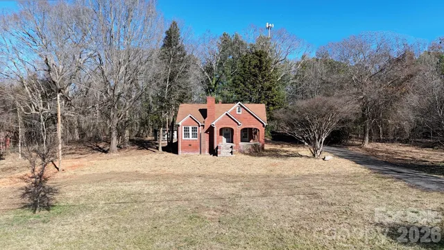 $450,000 | 5724 Mooresville Road, Kannapolis, NC 28081