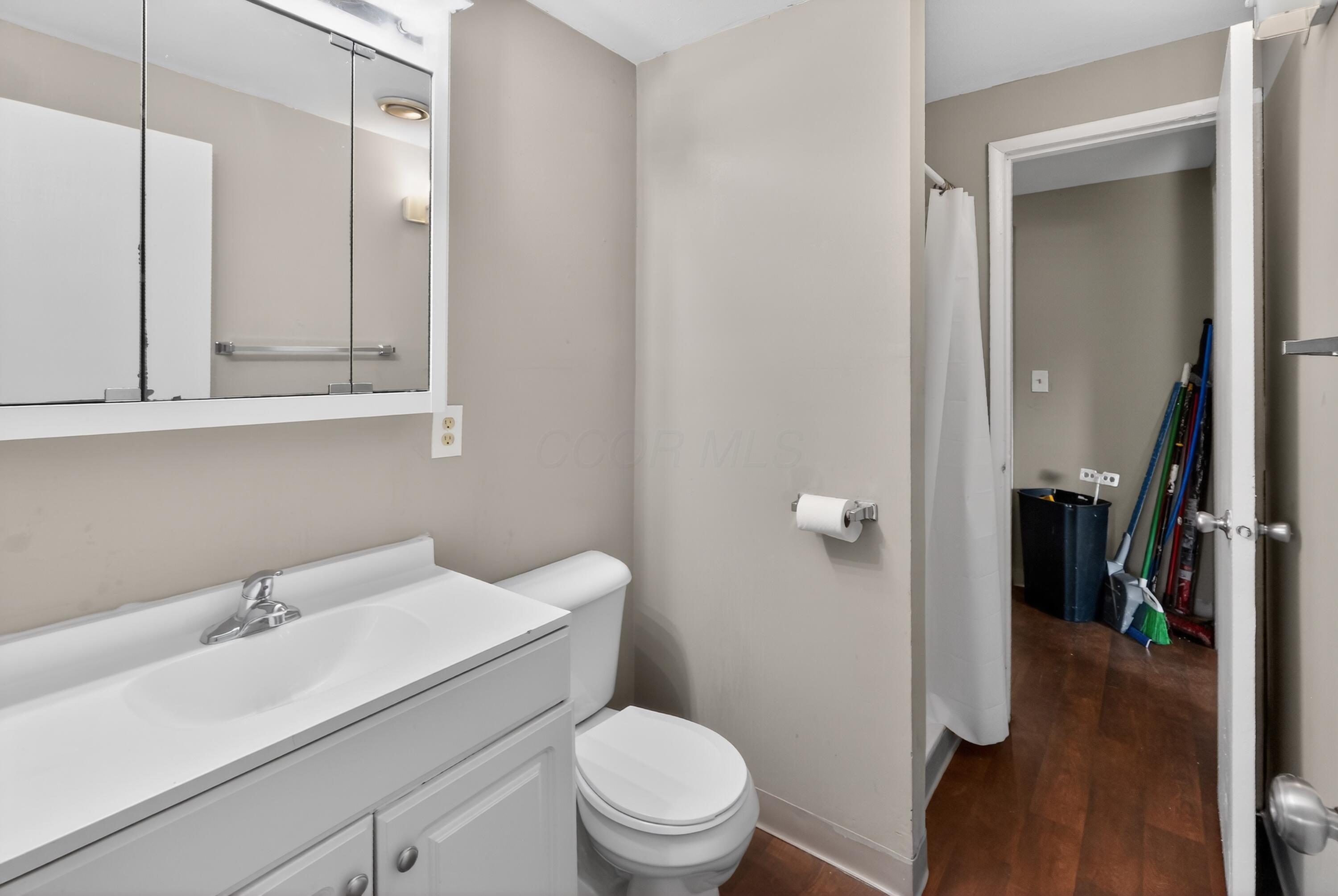 5716 Cairo Road Westerville, OH 43081 - Photo 22 of 30 26_5716_Cairo_Rd_Westerville_OH_43081-Ba