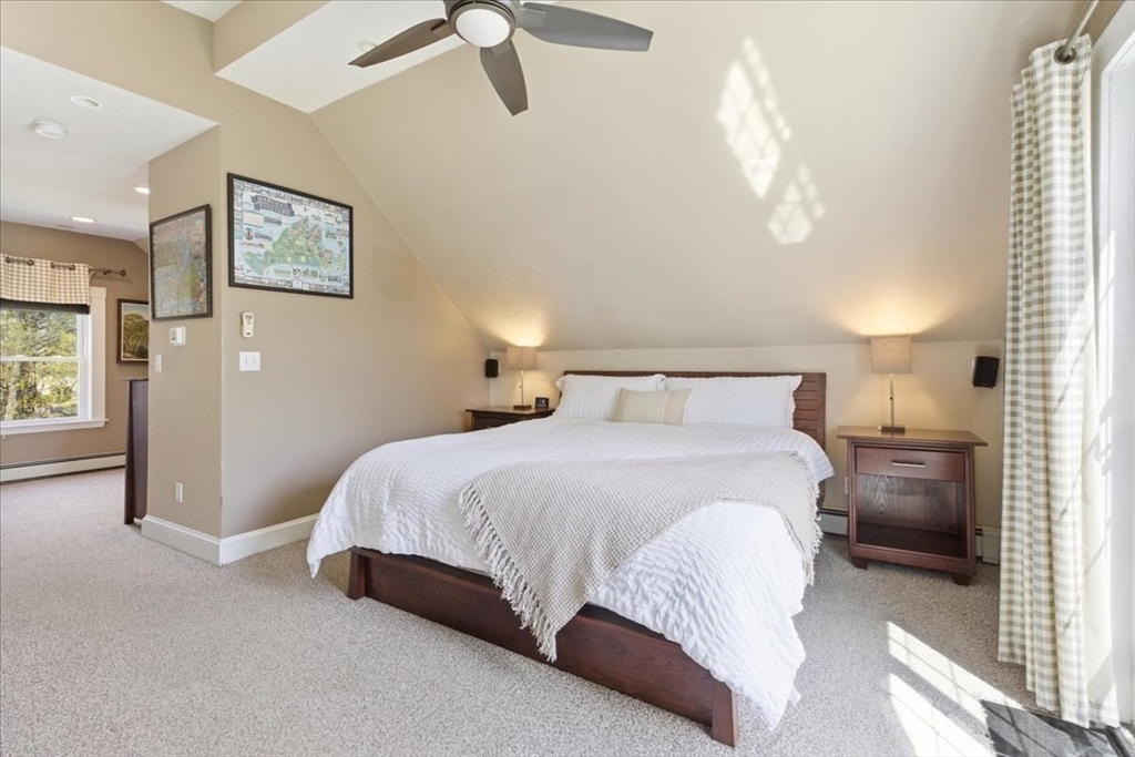 29 Clapp Street Walpole, MA 02081 - Photo 13 of 37