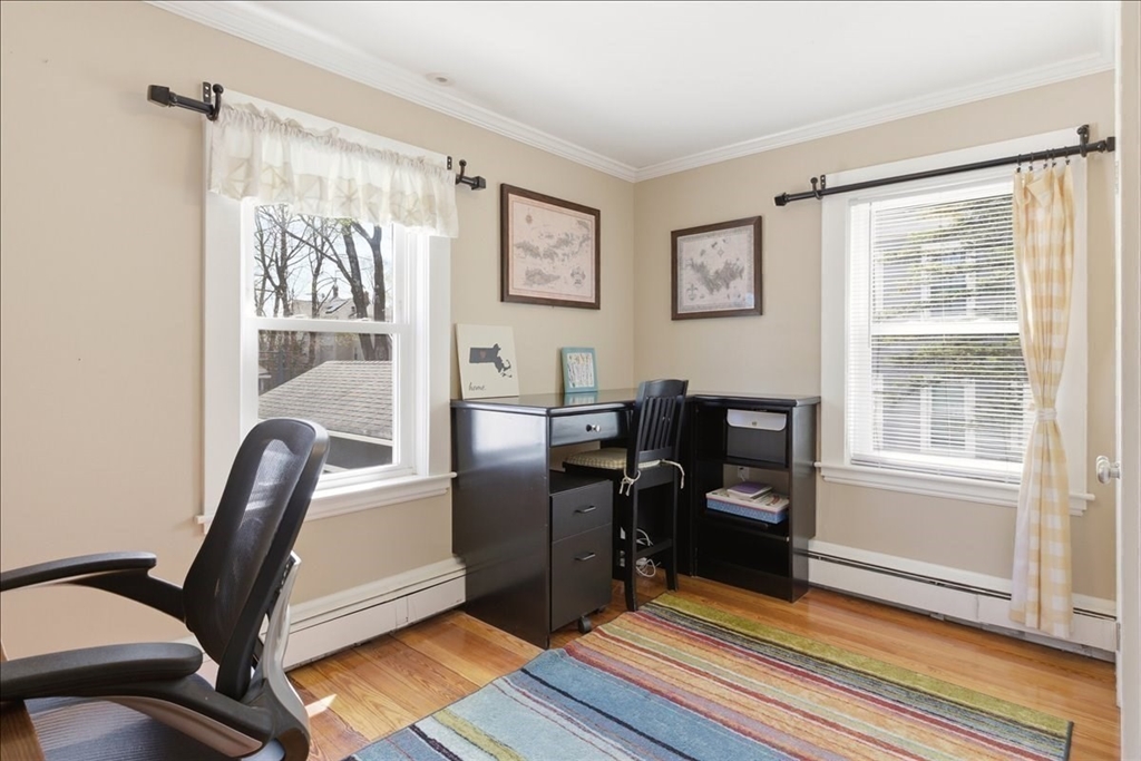 29 Clapp Street Walpole, MA 02081 - Photo 18 of 37