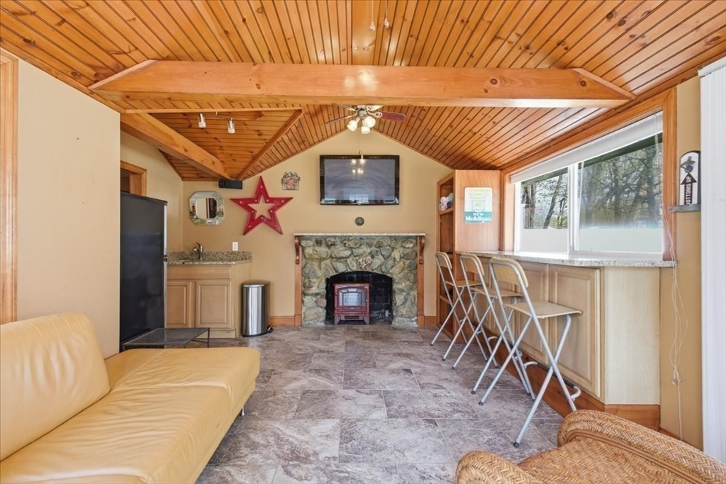 29 Clapp Street Walpole, MA 02081 - Photo 21 of 37