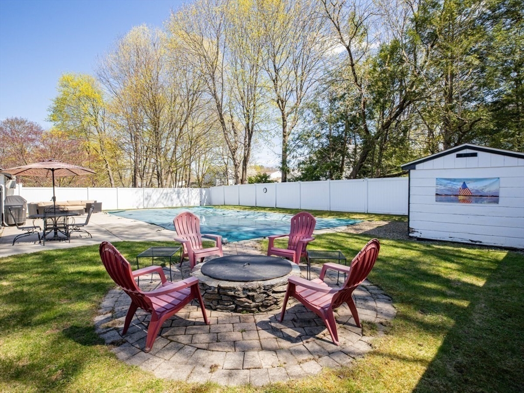 29 Clapp Street Walpole, MA 02081 - Photo 32 of 37