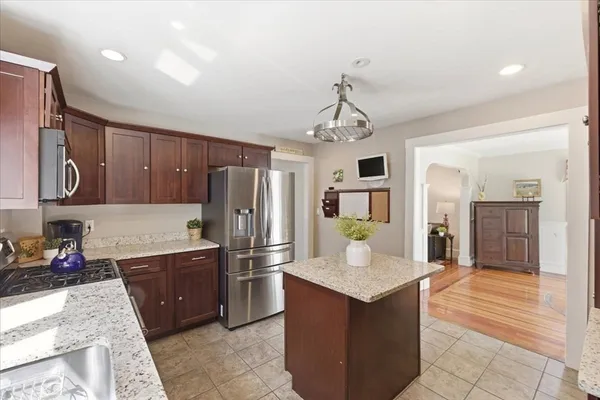 $929,000 | 29 Clapp Street, Walpole, MA 02081