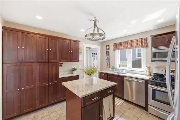 $929,000 | 29 Clapp Street, Walpole, MA 02081